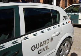 Imagen de archivo de un coche de la guardia Civil.