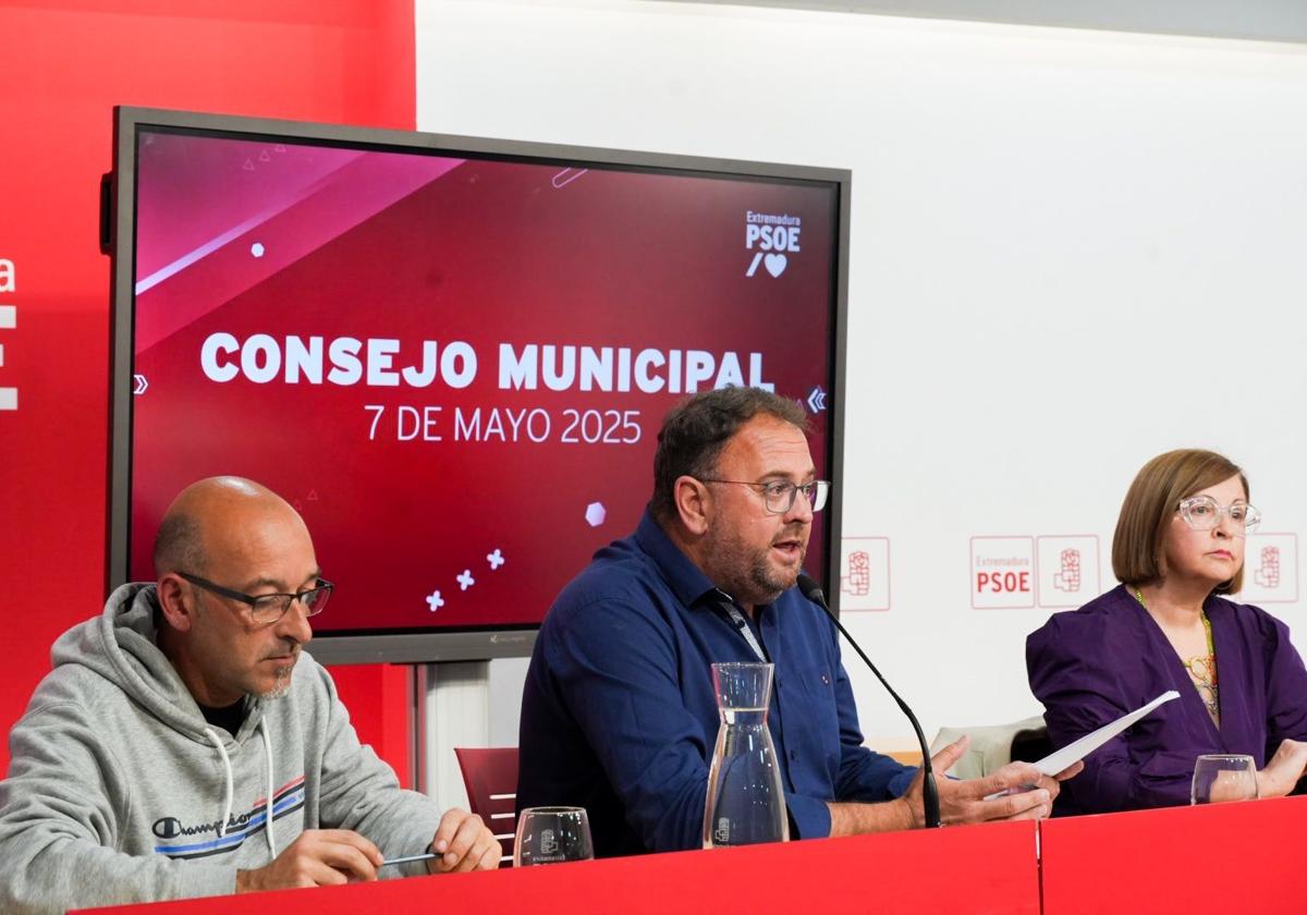 Los ayuntamientos gobernados por el PSOE renuncian al plan de respiro familiar de la Junta