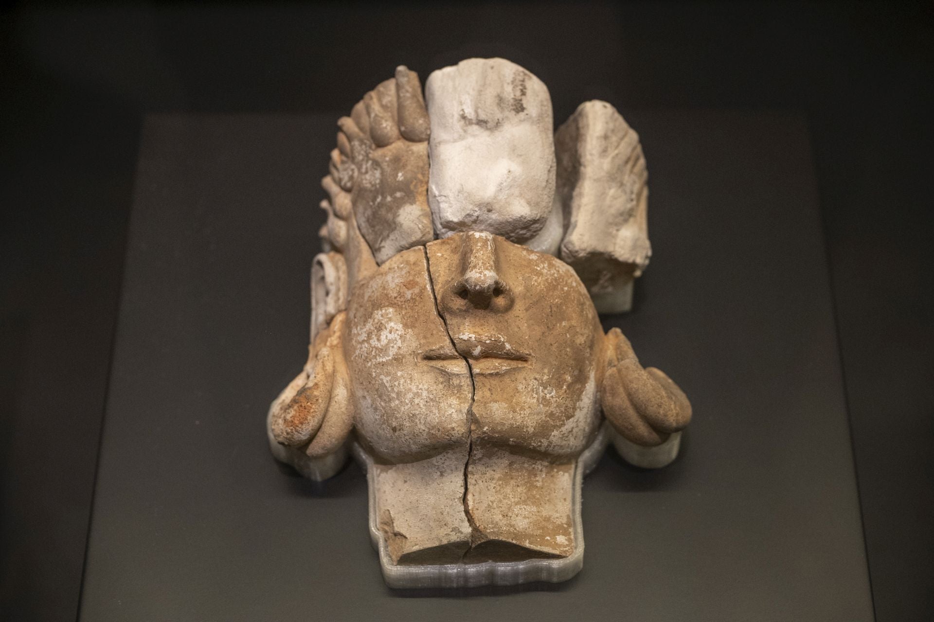 Rostro del Turuñuelo expuesto en la nueva Sala Tarteso.