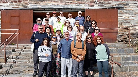 25 empleados de la Junta próximos a jubilarse participan en un curso de tres días en Monfragüe