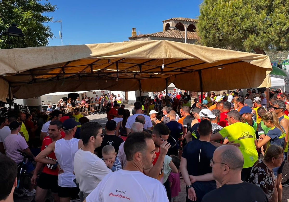 Burguillos celebra su tradicional Subida al Castillo