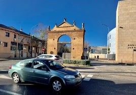 Avenida de la Hispanidad en la que se perfilaba un carril bici.