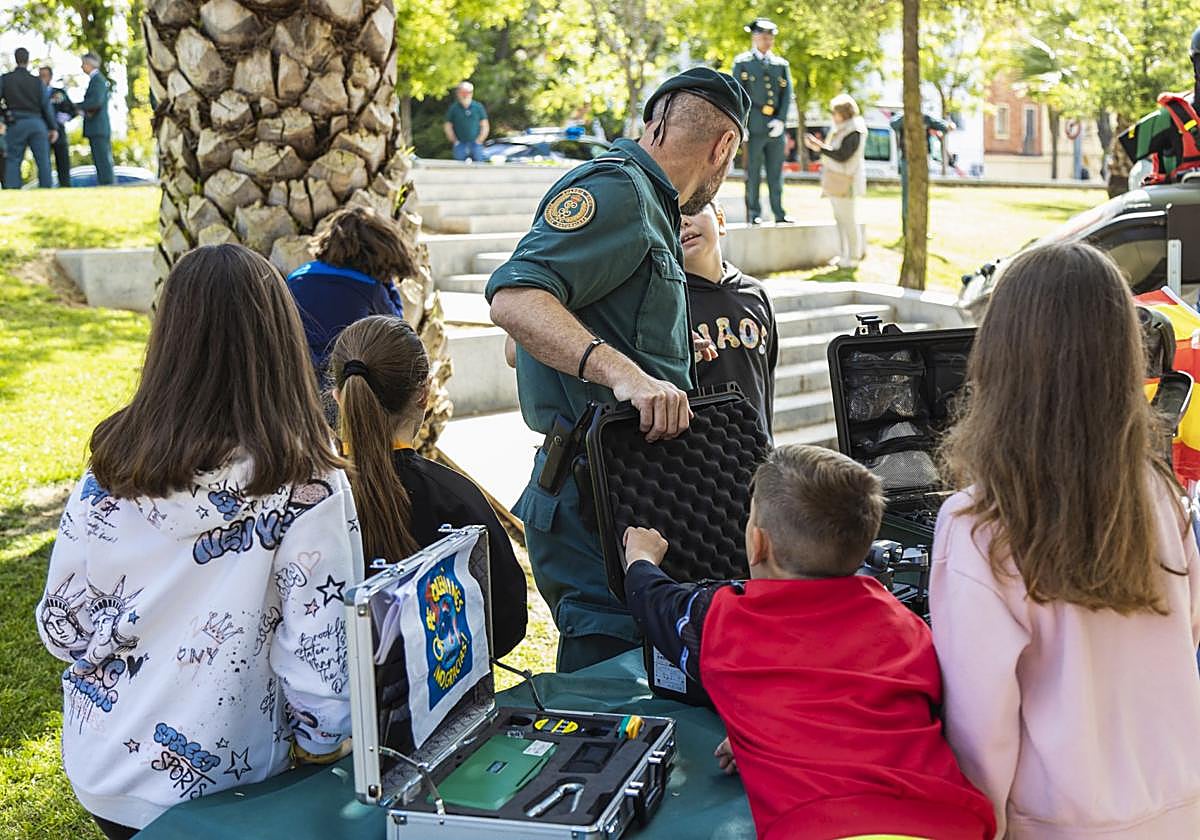 Así ha sido el acto con el que la Guardia Civil ha celebrado el 181 aniversario de su fundación