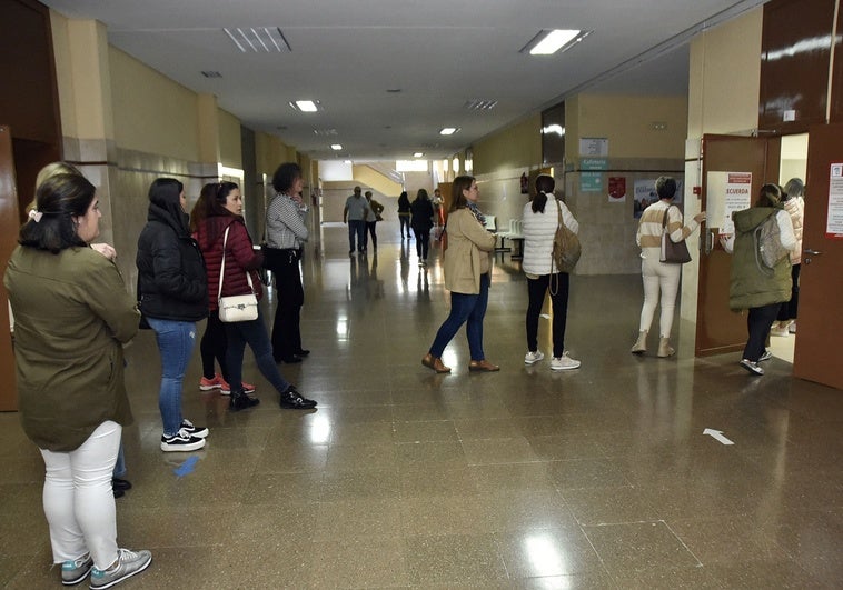 Oposiciones de la Junta: días, horas y categorías para la elección presencial de plazas