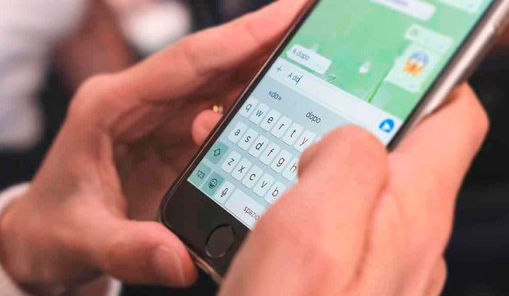 La Policía alerta de una estafa en la que un 'familiar' te pide ayuda por WhatsApp
