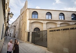 Escuela de Artes y Oficios, edificio financiado con fondos europeos y pendiente de inaugurar.
