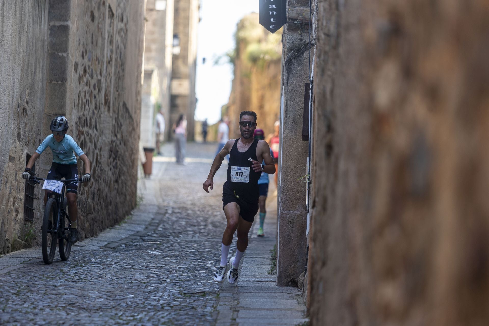 Las mejores fotos de la media maratón de Cáceres con récord de participación