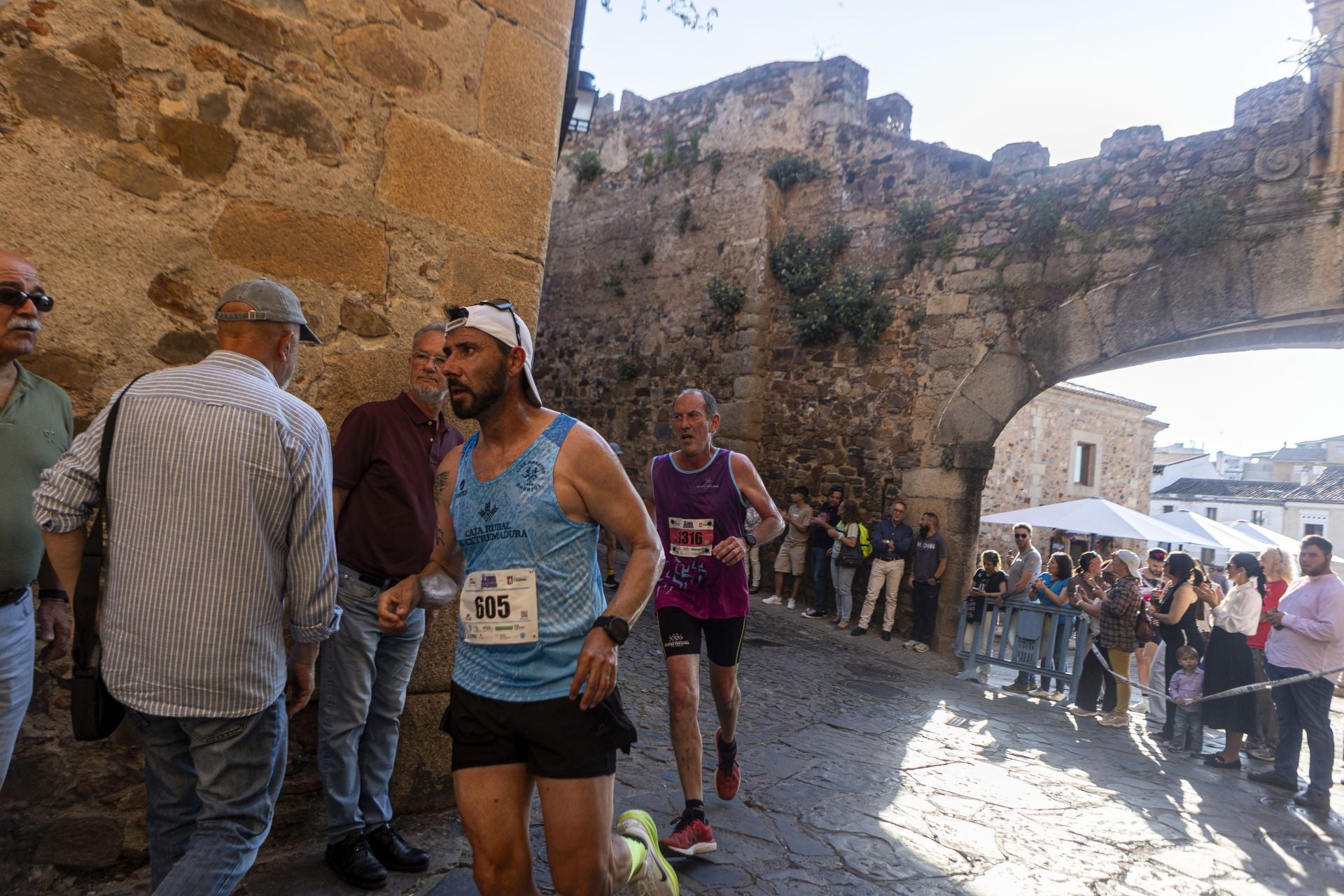 Las mejores fotos de la media maratón de Cáceres con récord de participación