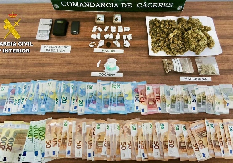 Material incautado en la operación 'Berata'.