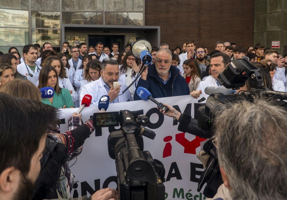La Junta establece servicios mínimos en Extremadura por la huelga de médicos de este viernes