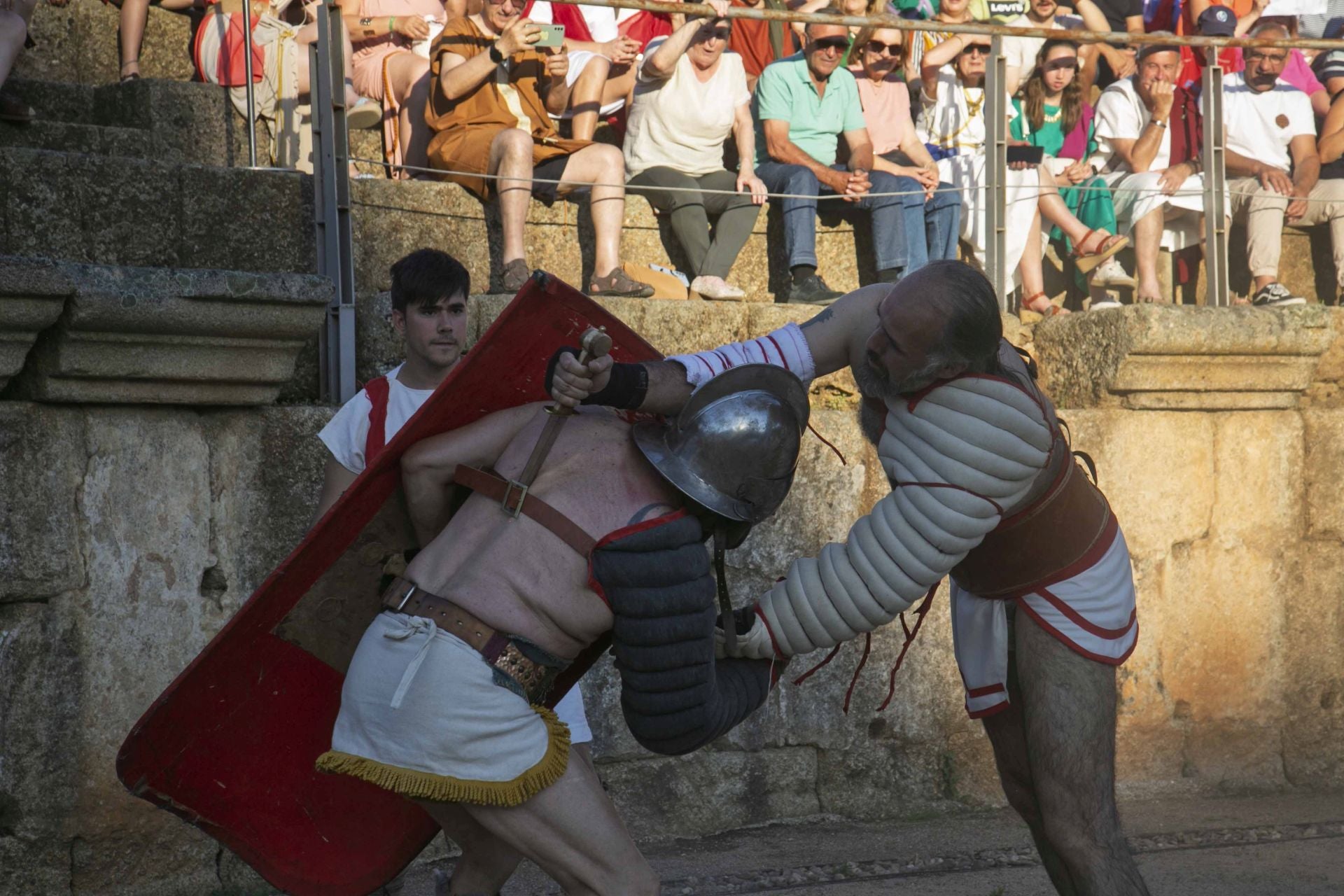 Fotos | Lucha de gladiadores en Emerita Lvdica 2025