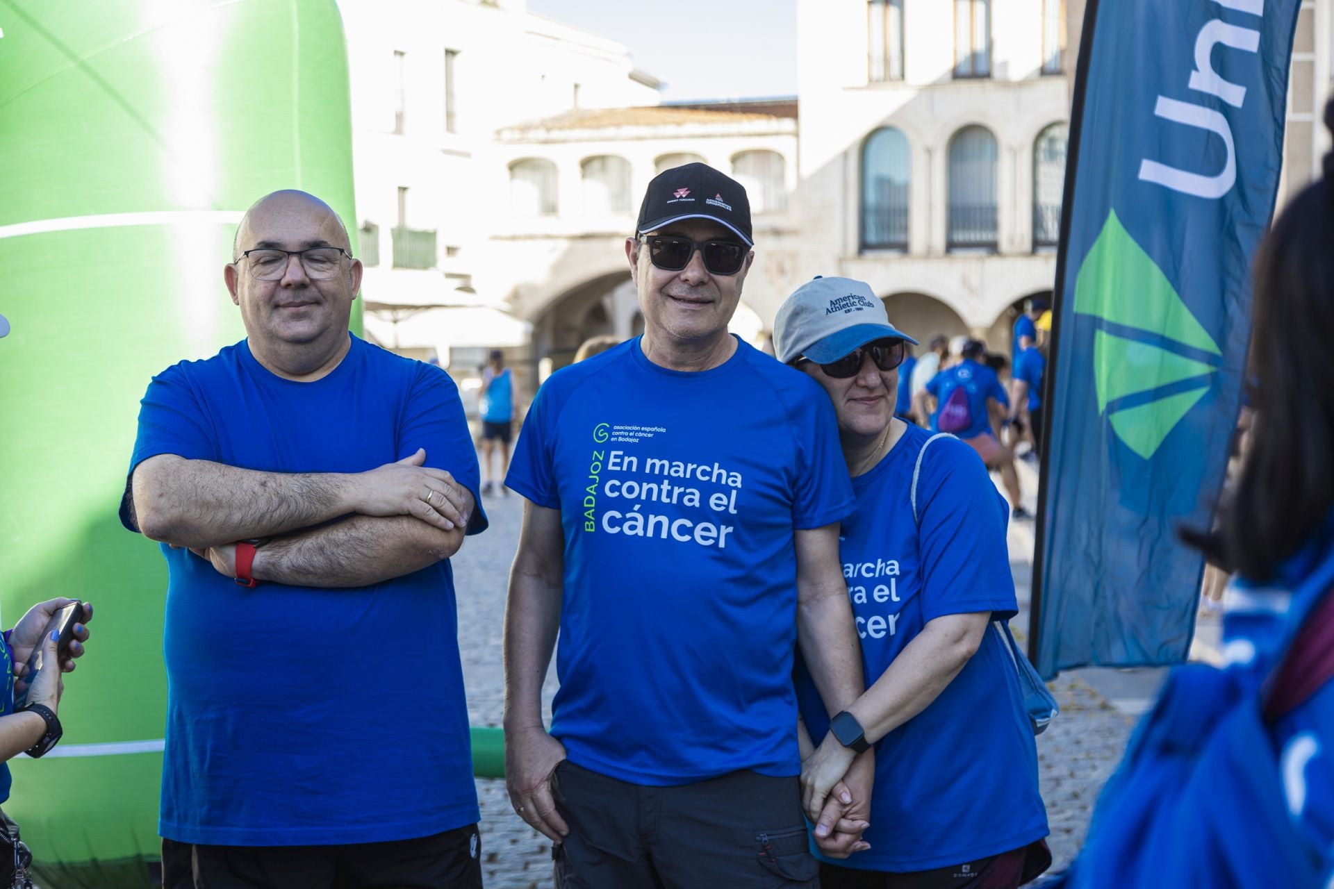La marcha contra el cáncer de Badajoz, en imágenes
