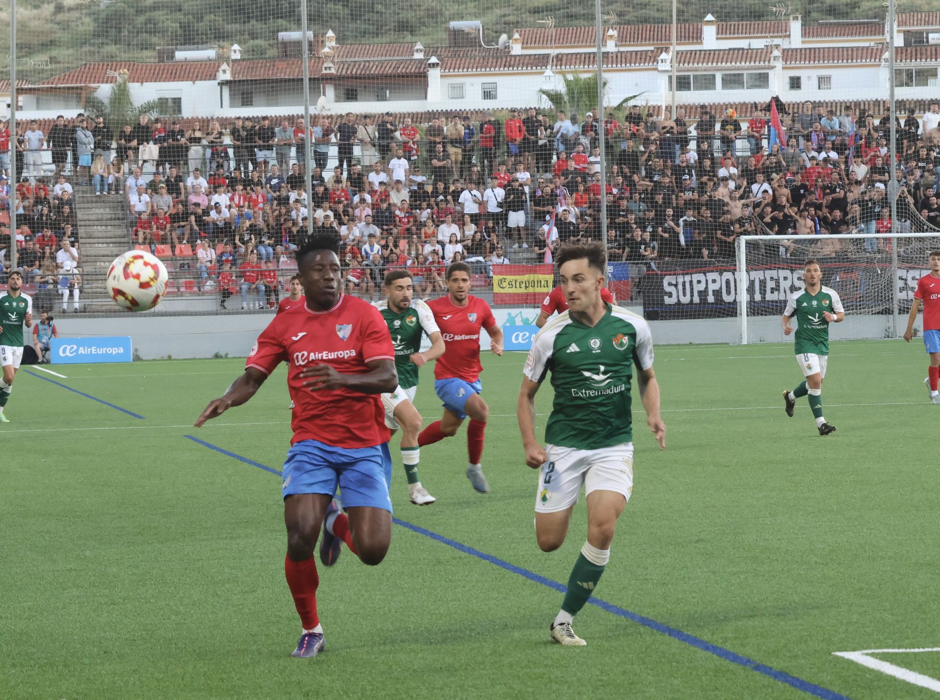 El Estepona-Cacereño, en imágenes