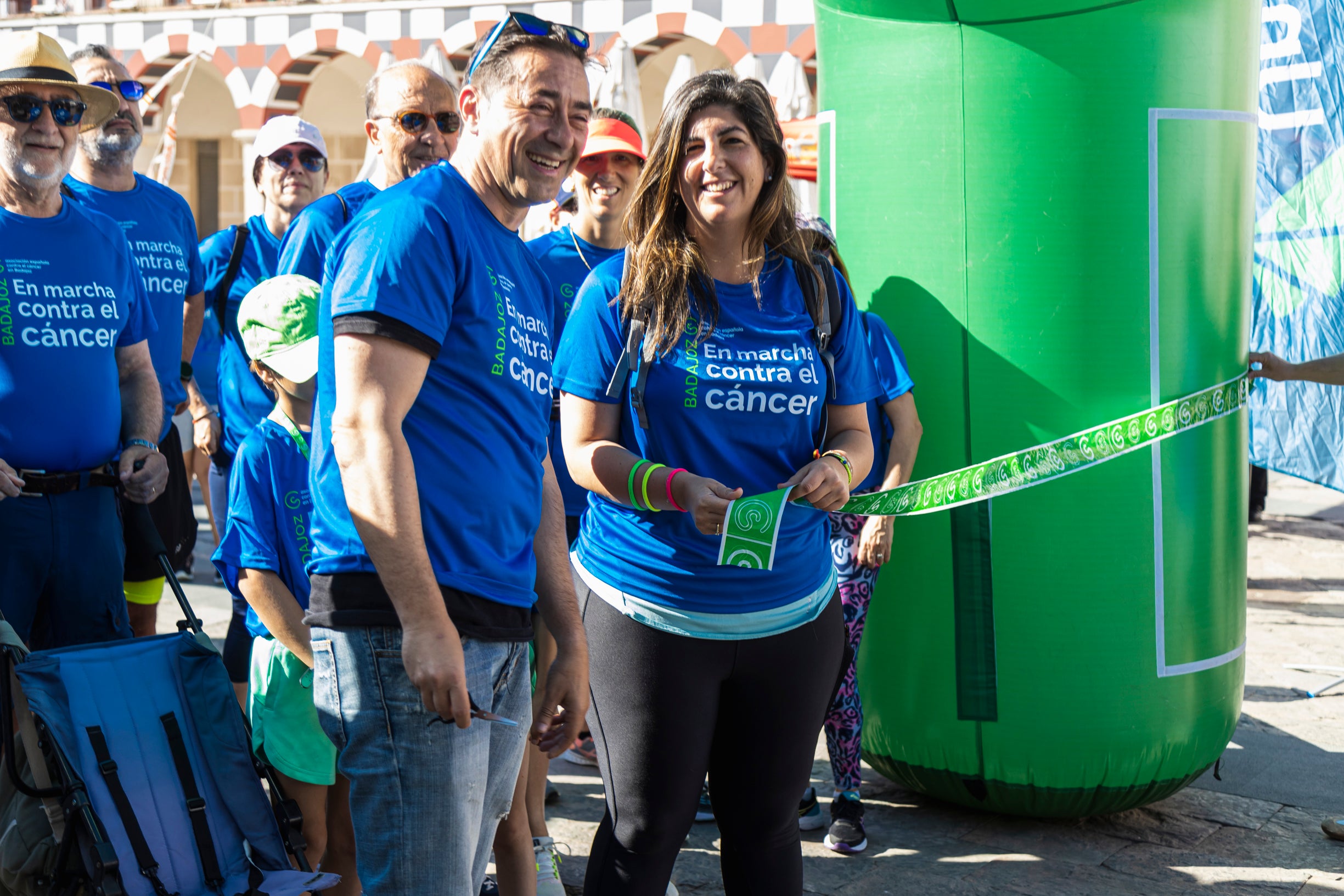 La marcha contra el cáncer de Badajoz, en imágenes