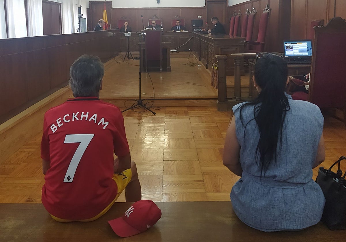 Los procesados son defendidos en este procedimiento por José Duarte.