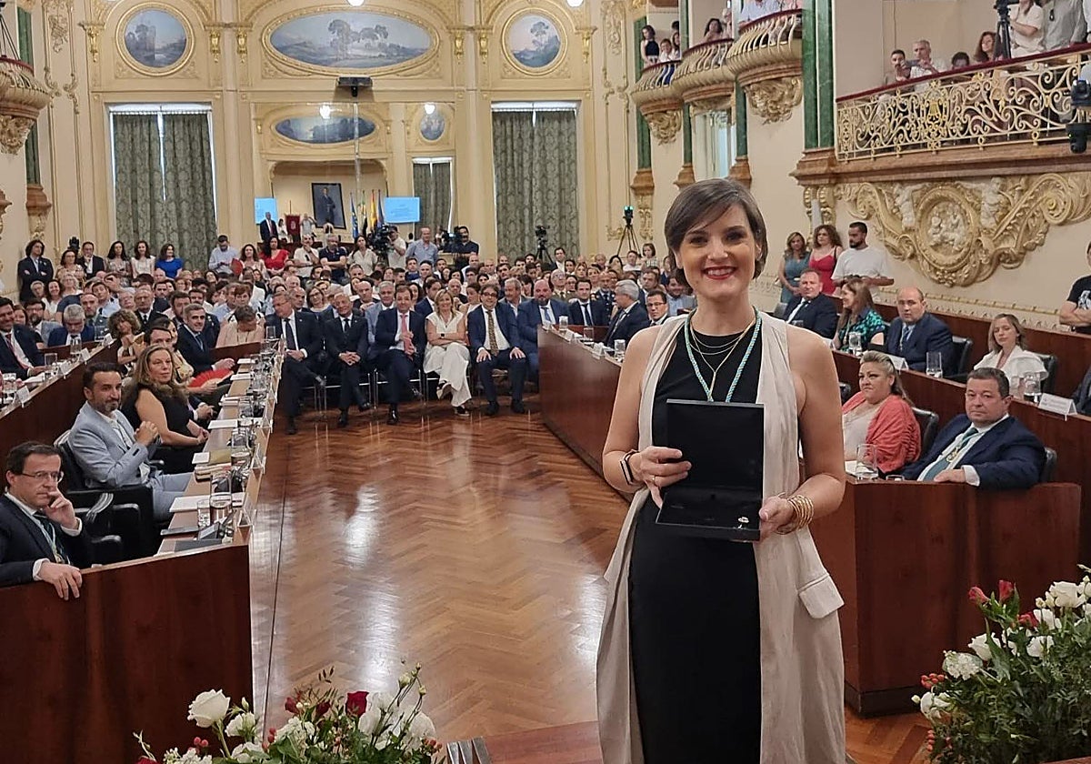 Raquel del Puerto en su toma de posesión como diputada provincial, en 2023.