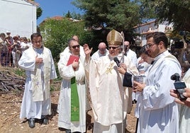 El arzobispo en Chandavila.