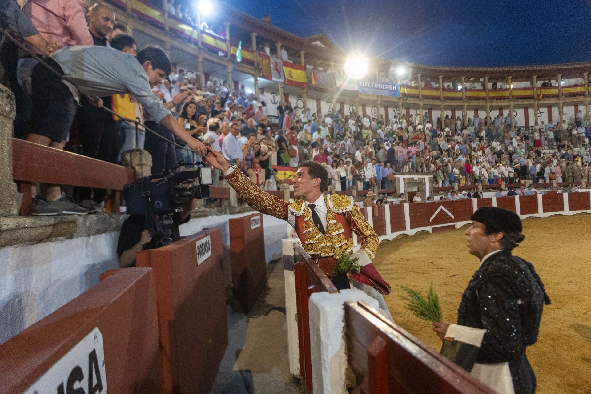 Fotos | Así ha sido el cierre de la Feria Taurina de Cácers con Ferrera, Roca y Marín