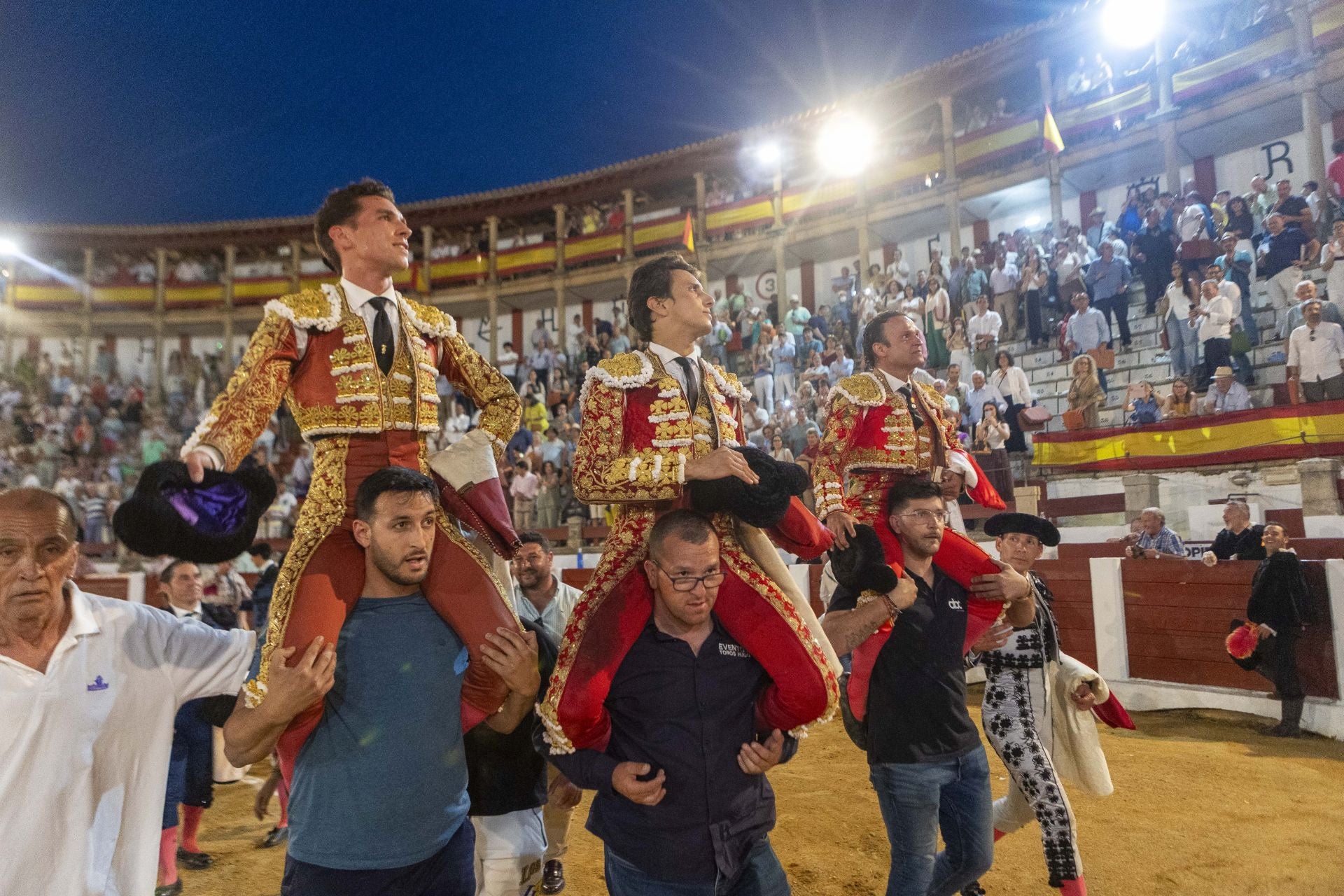 Fotos | Así ha sido el cierre de la Feria Taurina de Cácers con Ferrera, Roca y Marín
