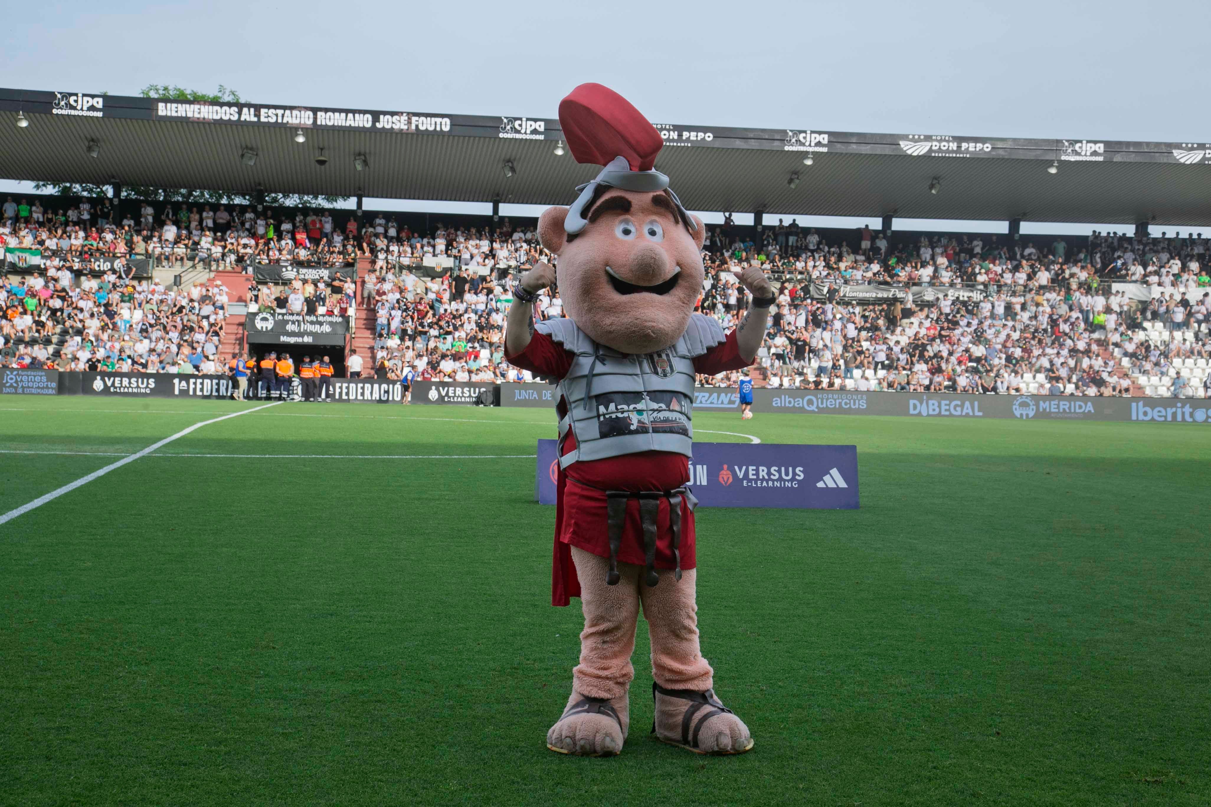 Fotos | Así ha sido el tropiezo del Mérida en casa ante el Sanse
