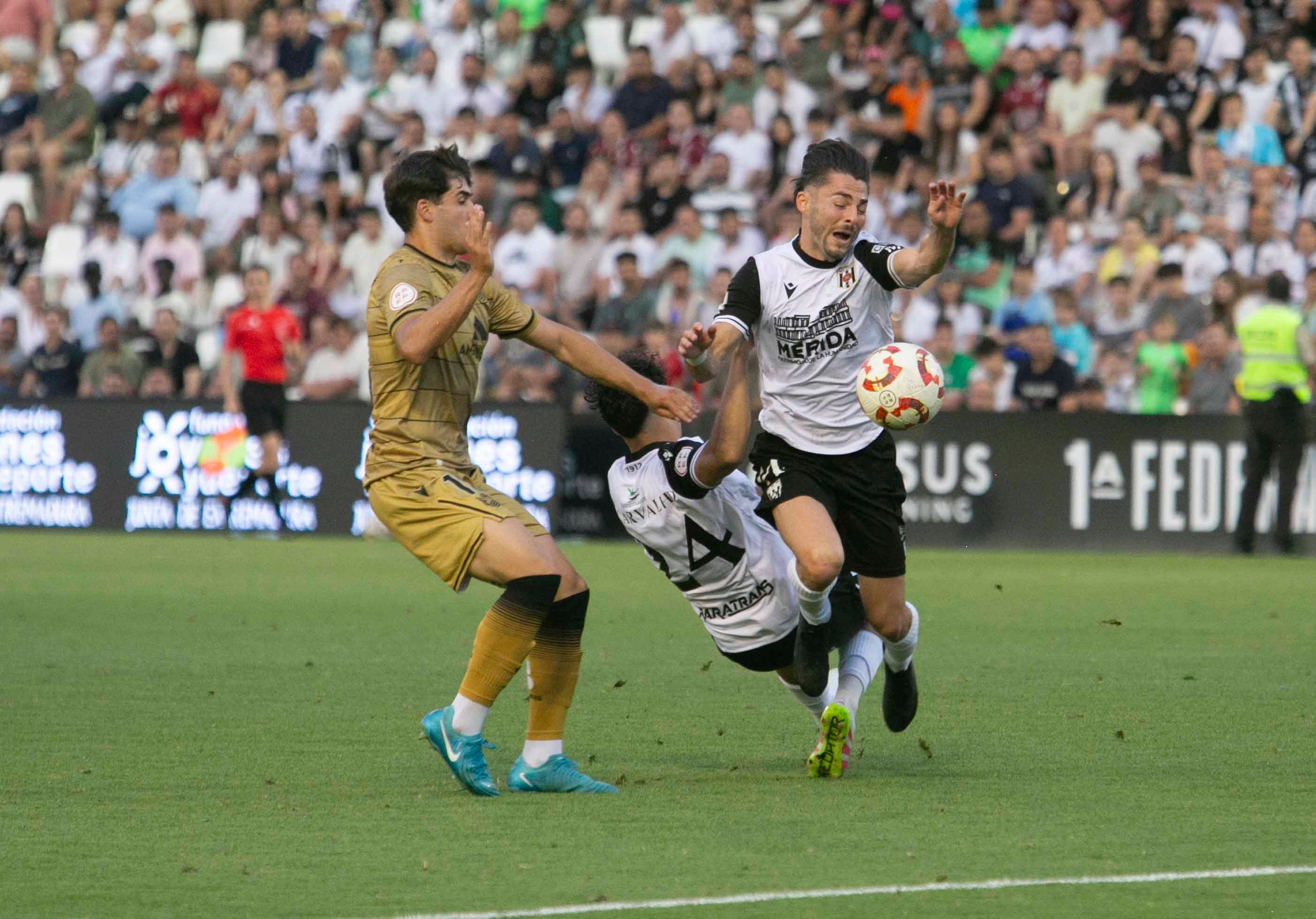 Fotos | Así ha sido el tropiezo del Mérida en casa ante el Sanse