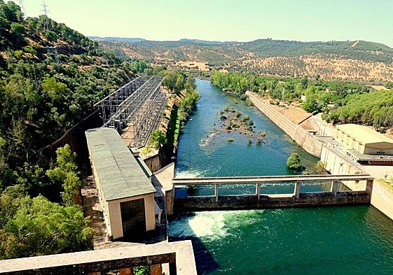 El PSOE llama a proteger los intereses de los agricultores ante un posible trasvase desde el Cijara