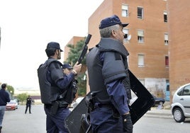 La Policía Nacional en Los Colorines.