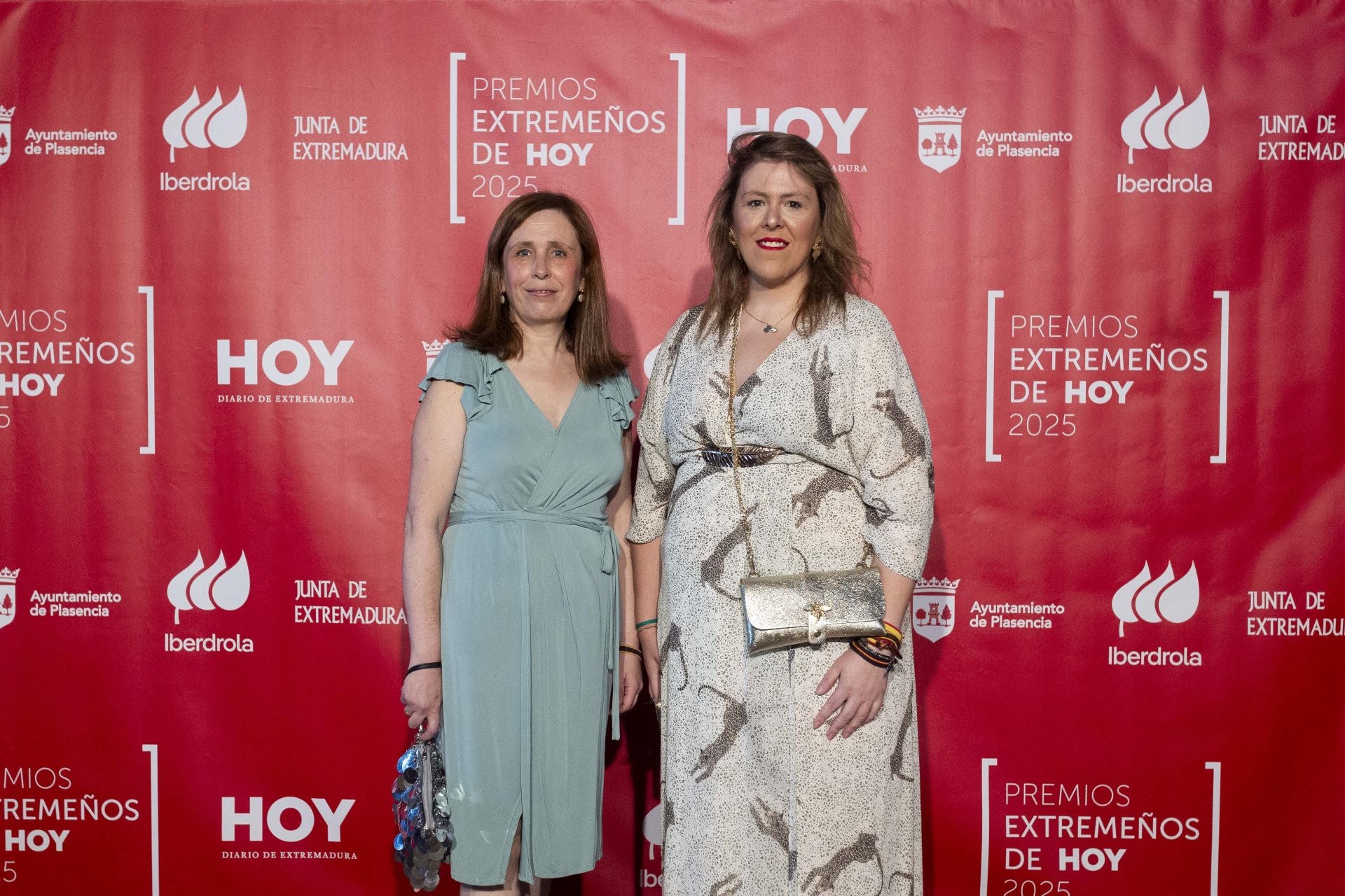 Gloria Izquierdo y Ana Izquierdo.