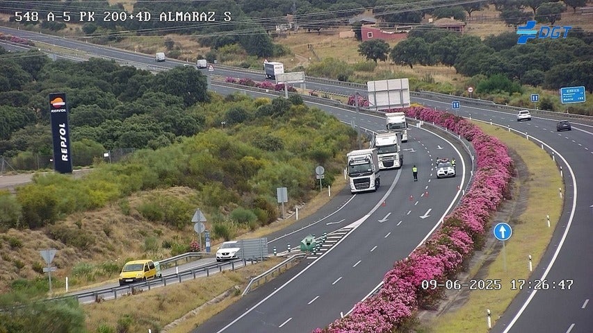 Desvío por la carretera N-5 en el punto kilométrico 200 de la A-5.