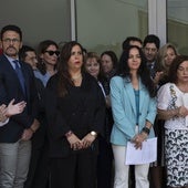 Concentración de diez minutos a las puertas de los juzgados de Badajoz.