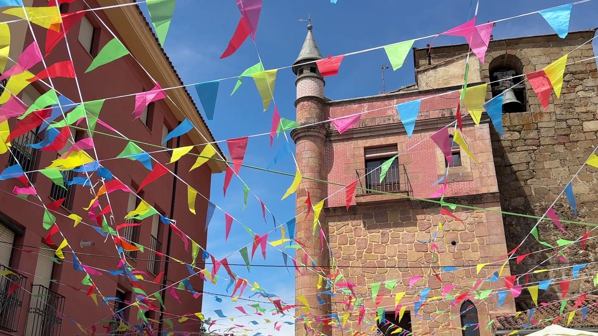 Jueves de cañas y charanga en las Ferias de Plasencia
