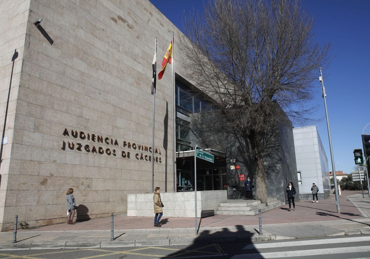 La vista previa del juicio está fijada para el 24 de junio en la Audiencia Provincial.