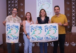 El VII Festival de Circo Joven 2025, que se llevará a cabo en Usagre se ha presentado este viernes en la Diputación de Badajoz.