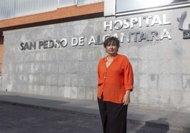 La pediatra María Jesús García acaba de jubilarse en el San Pedro de Alcántara.