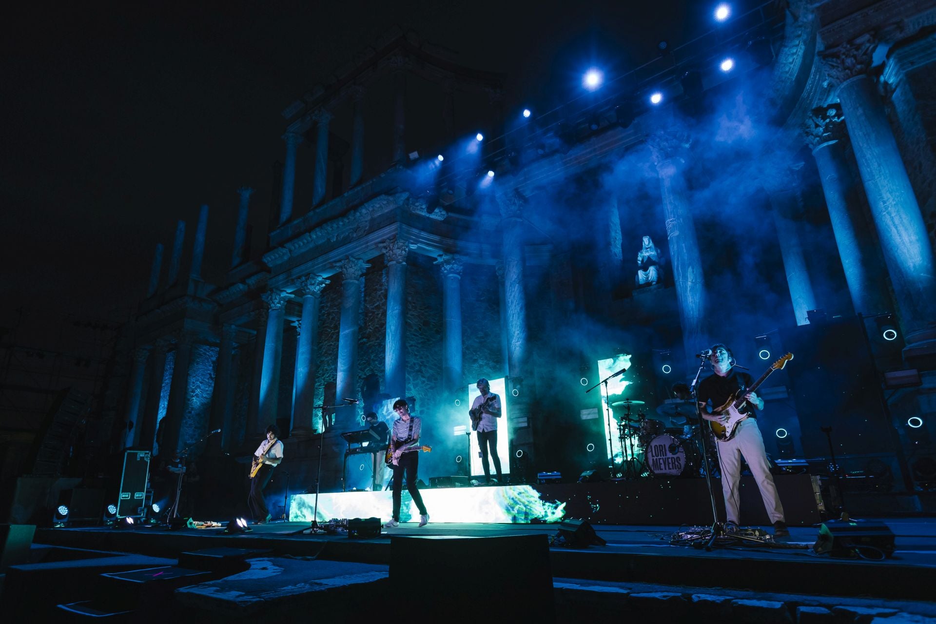 Fotos | Así ha sido el concierto de Lori Meyers en el Teatro Romano de Mérida