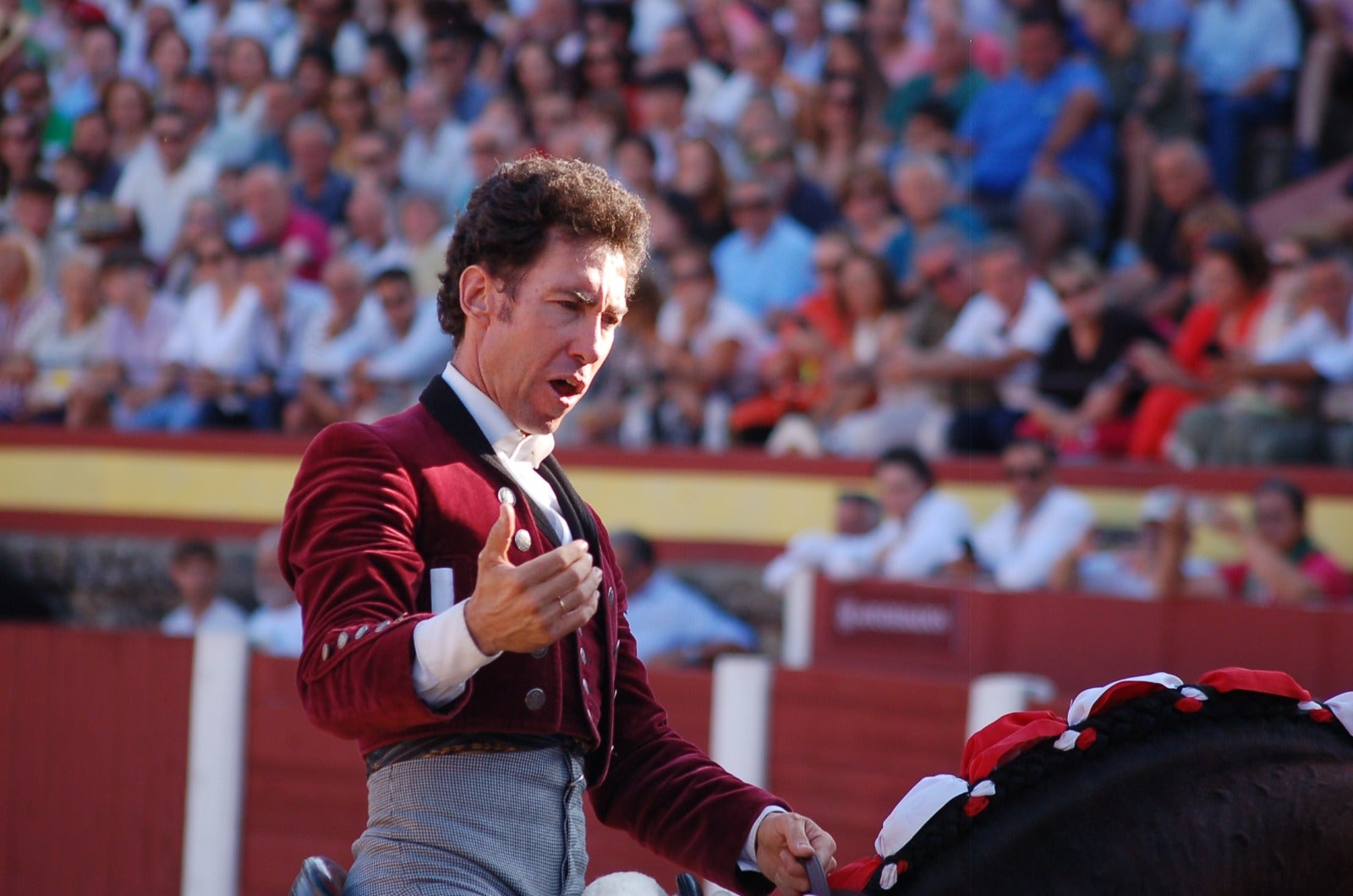 Fotos | Así fue la carrida de toros donde Diego Ventura y Leonardo Hernández salieron a hombros