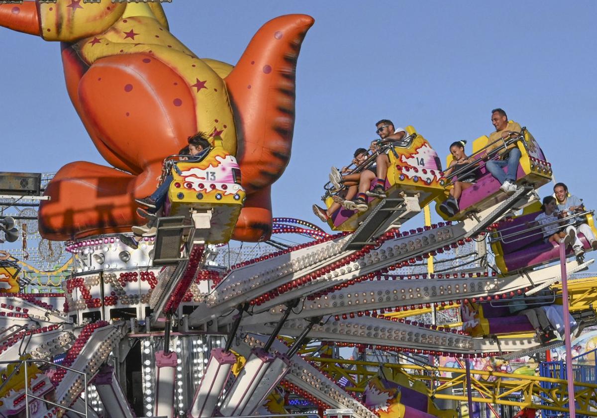 Atracciones en la Feria de San Juan de Badajoz.