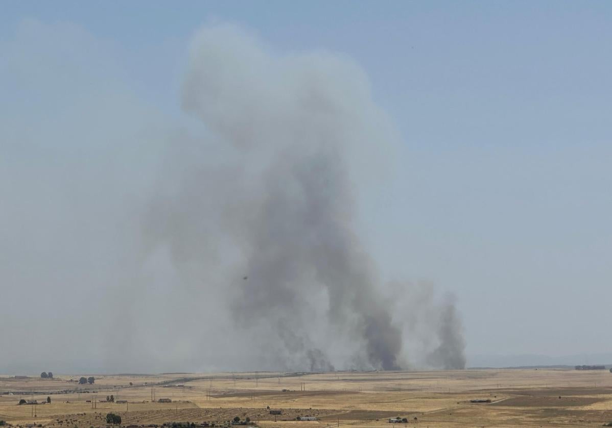 Imágenes del incendio forestal registrado en Cáceres, próximo a Plasenzuela