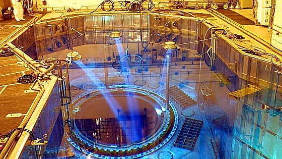 El reactor uno de Almaraz para tras detectarse «una anomalía en el transformador principal»