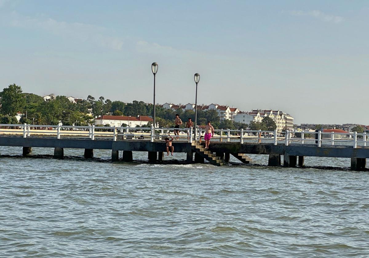 Paseo en barco y salinas en el estudario del Tajo