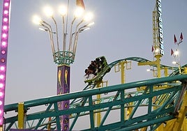 Una de las atracciones que se puso en marcha tras el encendido de la portada.