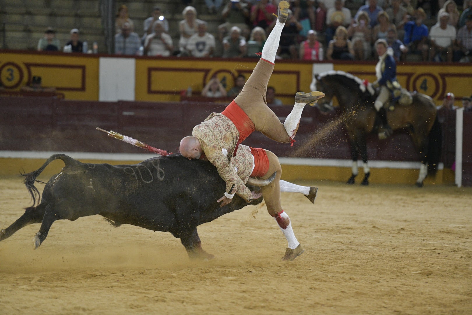 Fotos | Las mejores imágenes de la primera corrida de toros de la feria de San Juan de Badajoz 2025
