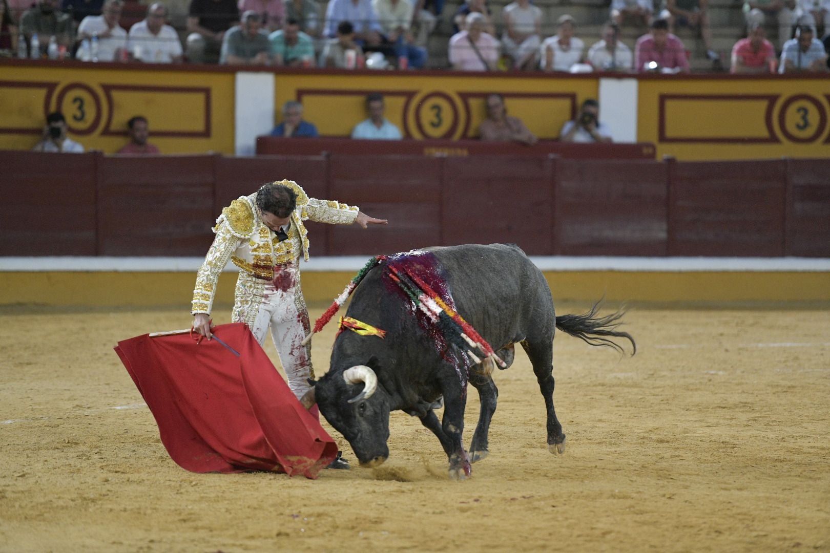 Así ha sido la corrida de toros de este sábado en Badajoz