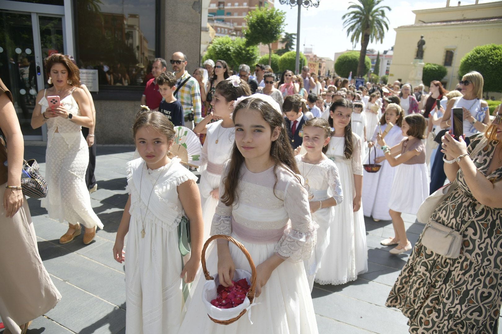 Fotos | Procesión en Badajoz por el día del Corpus