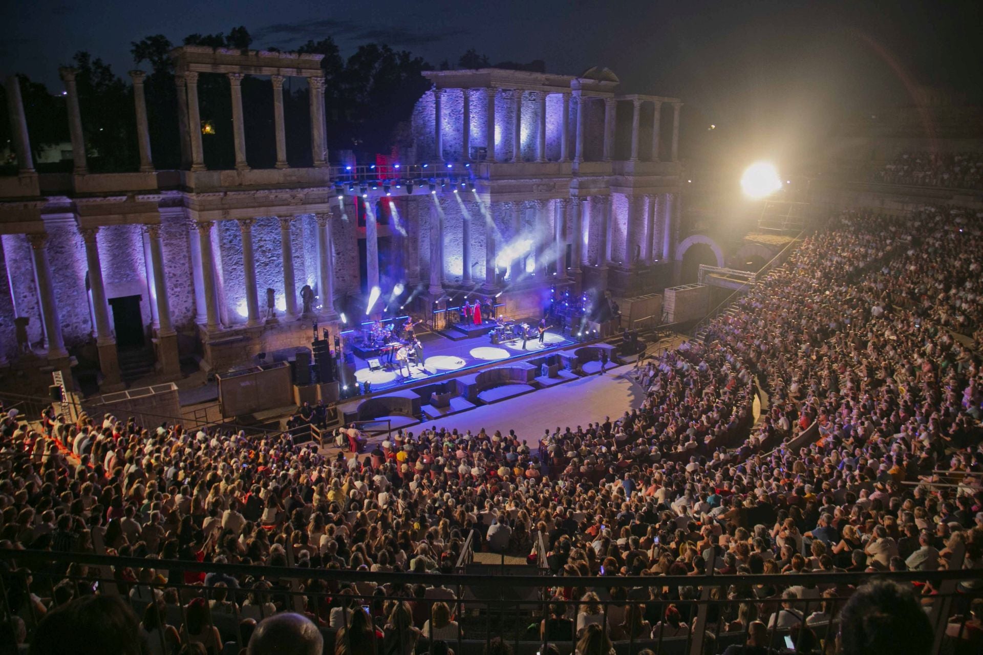 Así fue el concierto de los Pecos en el Teatro Romano de Mérida
