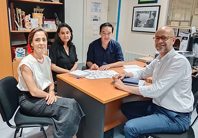 Francisco Cerezo, Jesús Gumiel, Asunción Muñoz y Ana Navas en la reunión de este lunes.