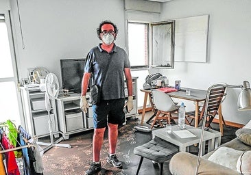 Los vecinos desalojados tras el incendio del Cerro Gordo: «Tardaremos meses en volver a casa»