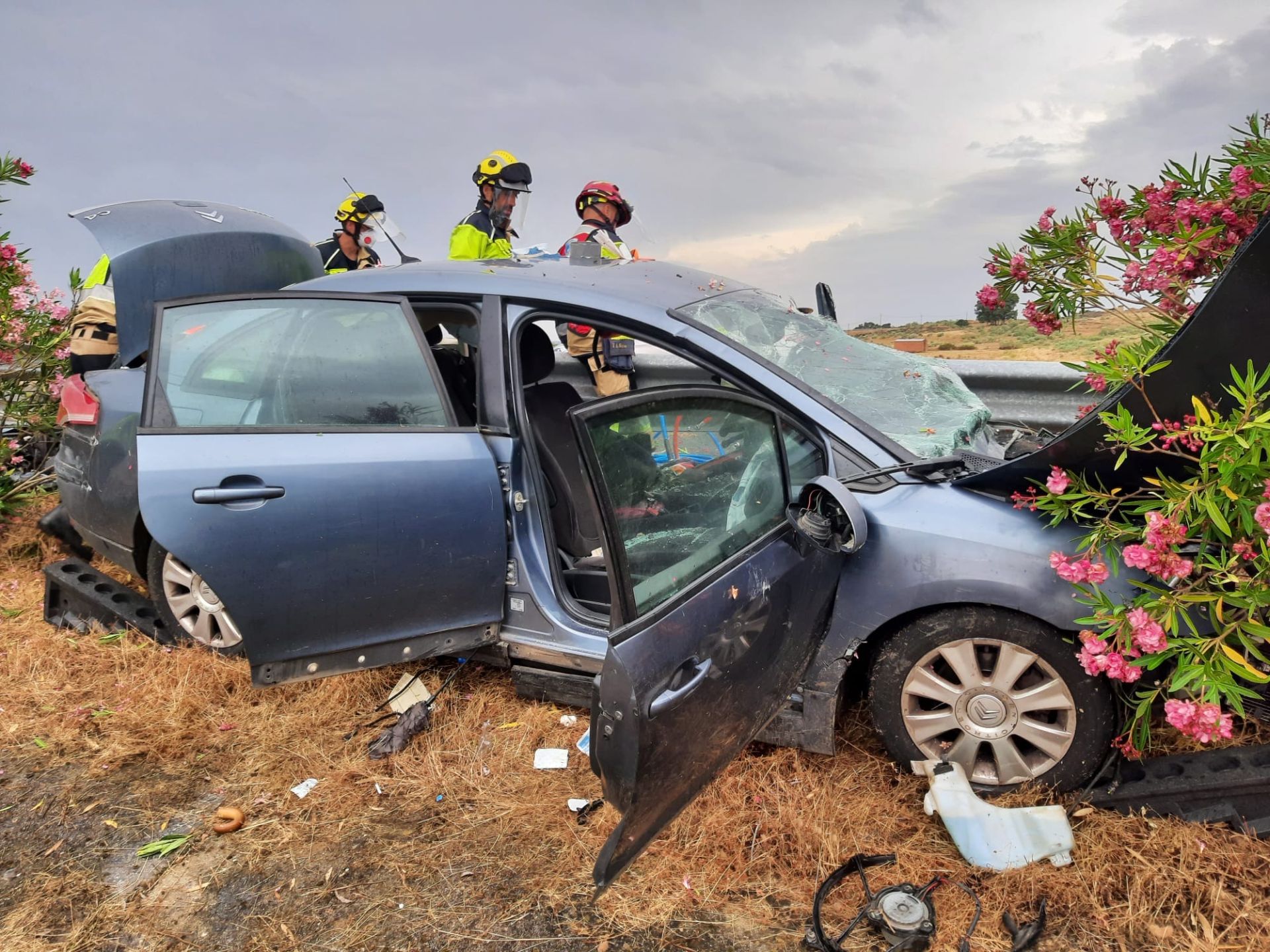 Así han quedado los coches implicados en el accidente mortal de la EX-A1 en Moraleja