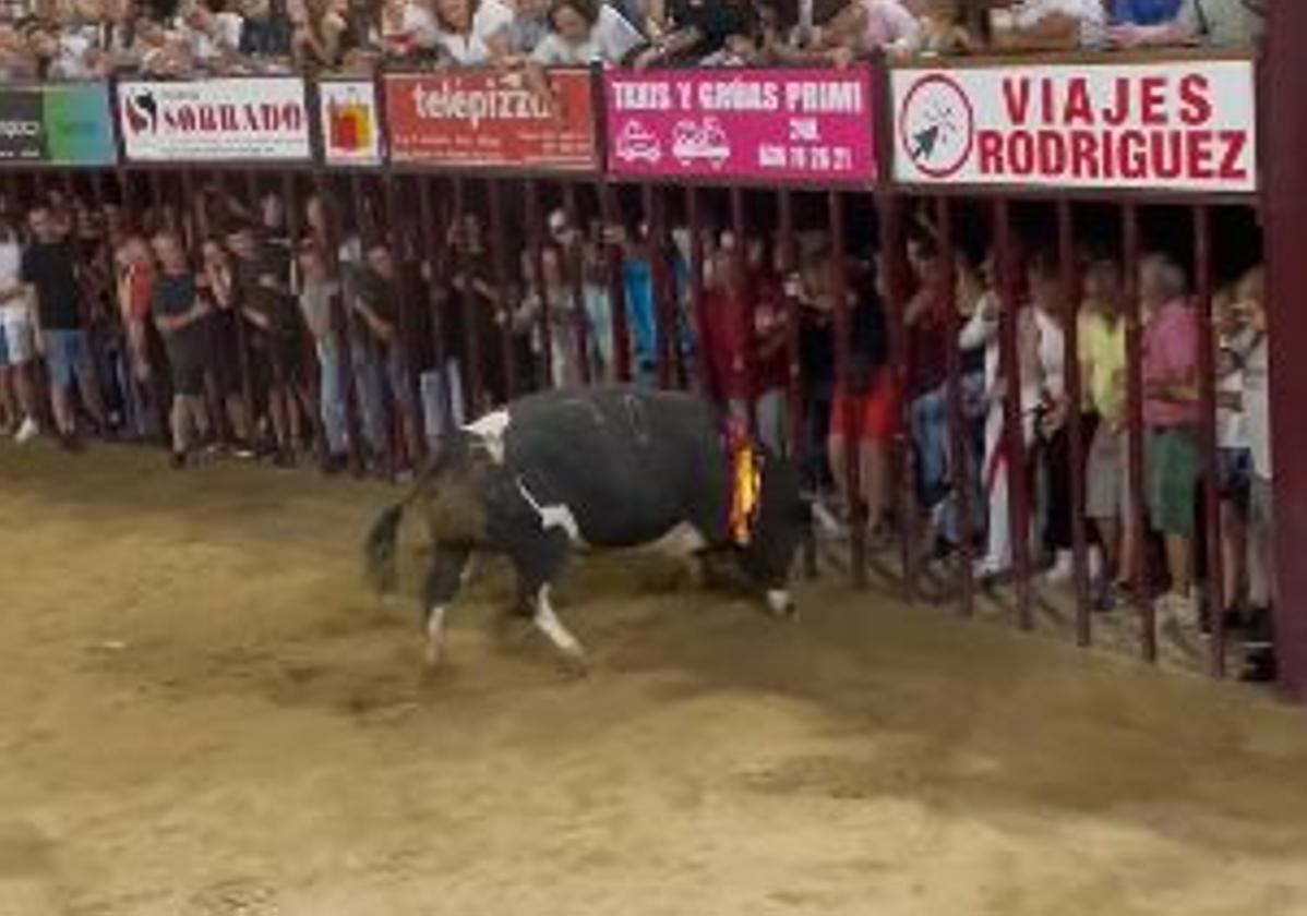 Un momento de los festejos de la madrugada de este martes 24 de junio.