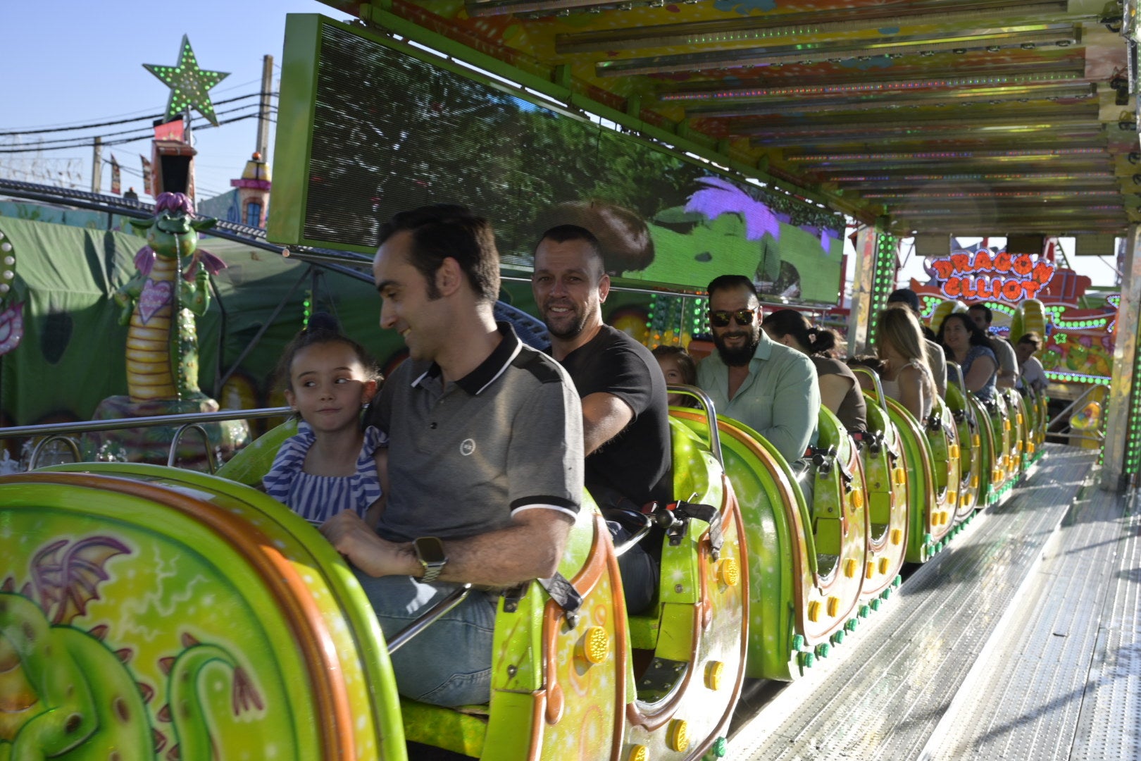 Fotos | Los pequeños disfrutan de la feria en el Día del Niño